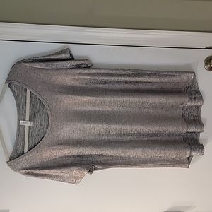 Beautiful Lularoe top